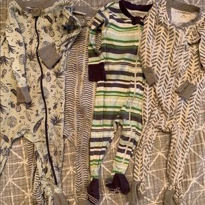 Set of 4 Burt’s Bees Pajamas